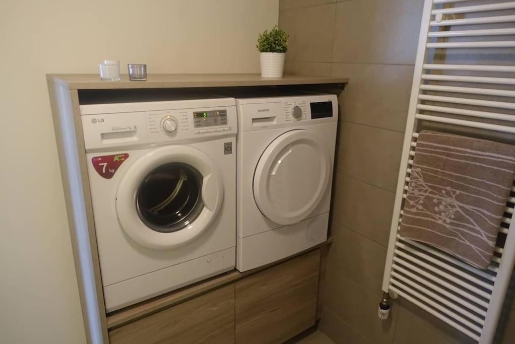 Beautiful Flat In Downtown Reykjavik With A Veiw Apartment Екстериор снимка